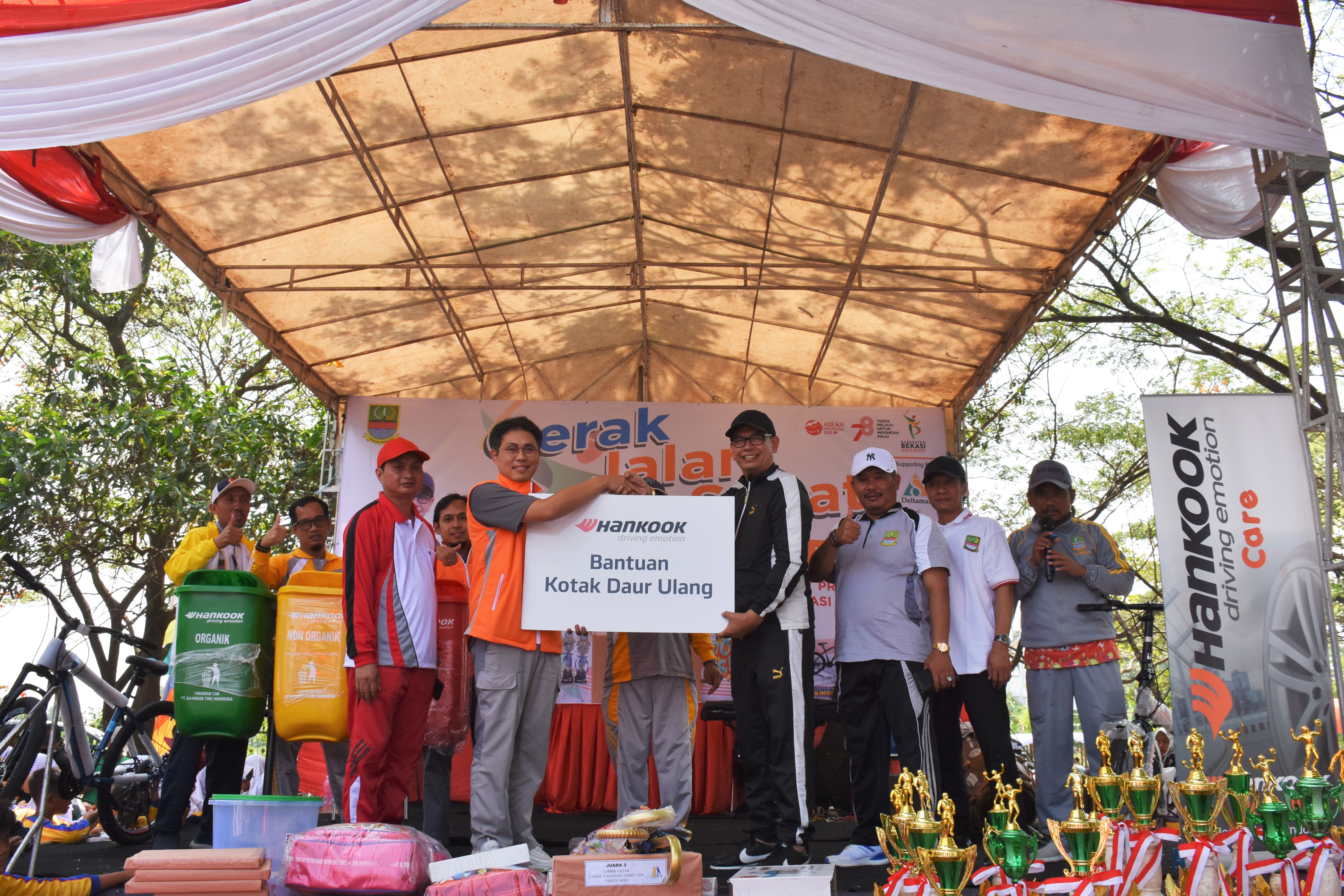 Bantuan Tempat Sampah Pemilah